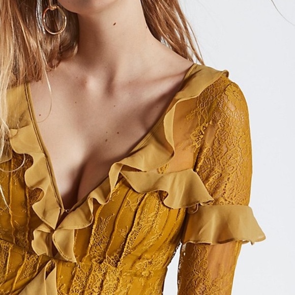 NWT For Love & Lemons  Lace Ruffles Party Dress - Picture 4 of 7
